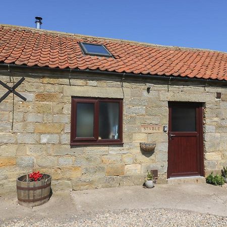 Stable Cottage Staintondale Luaran gambar